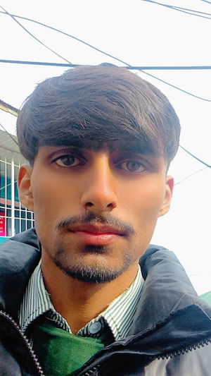 aloneff's Profile Photo