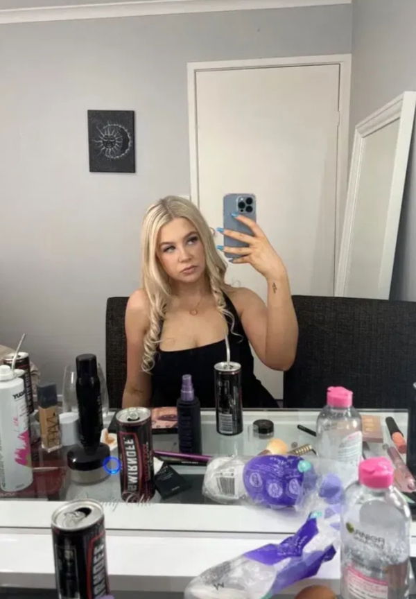 vuhozula, 22 years old from United States