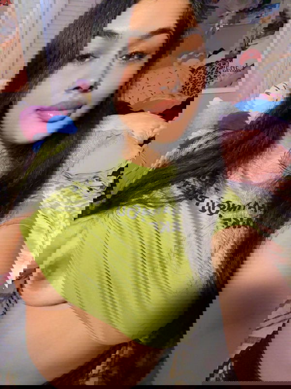 cuelad495, 19 years old from United States