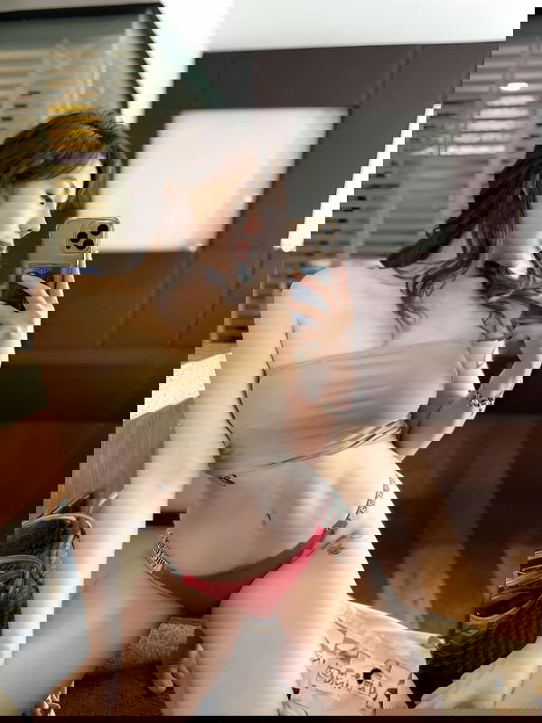 ripexo2108, 24 years old from United Kingdom