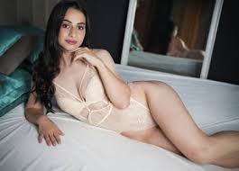 kavemyhi, 33 years old from Canada