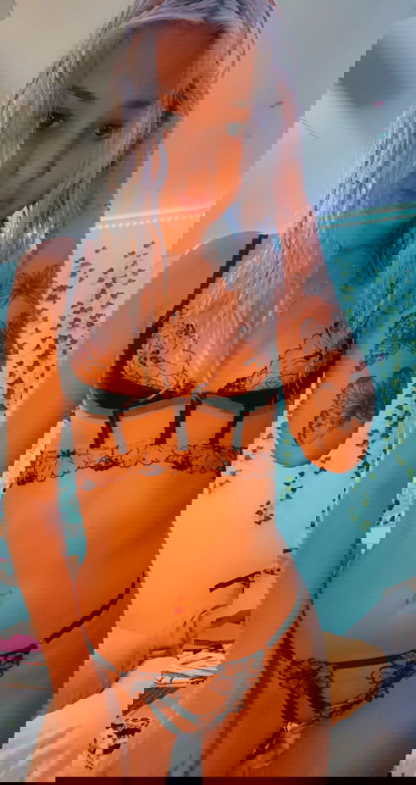 mira_62458, 21 years old from United States