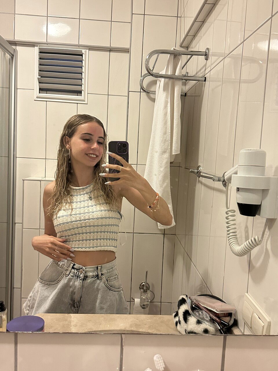 ho4live's Cover Photo