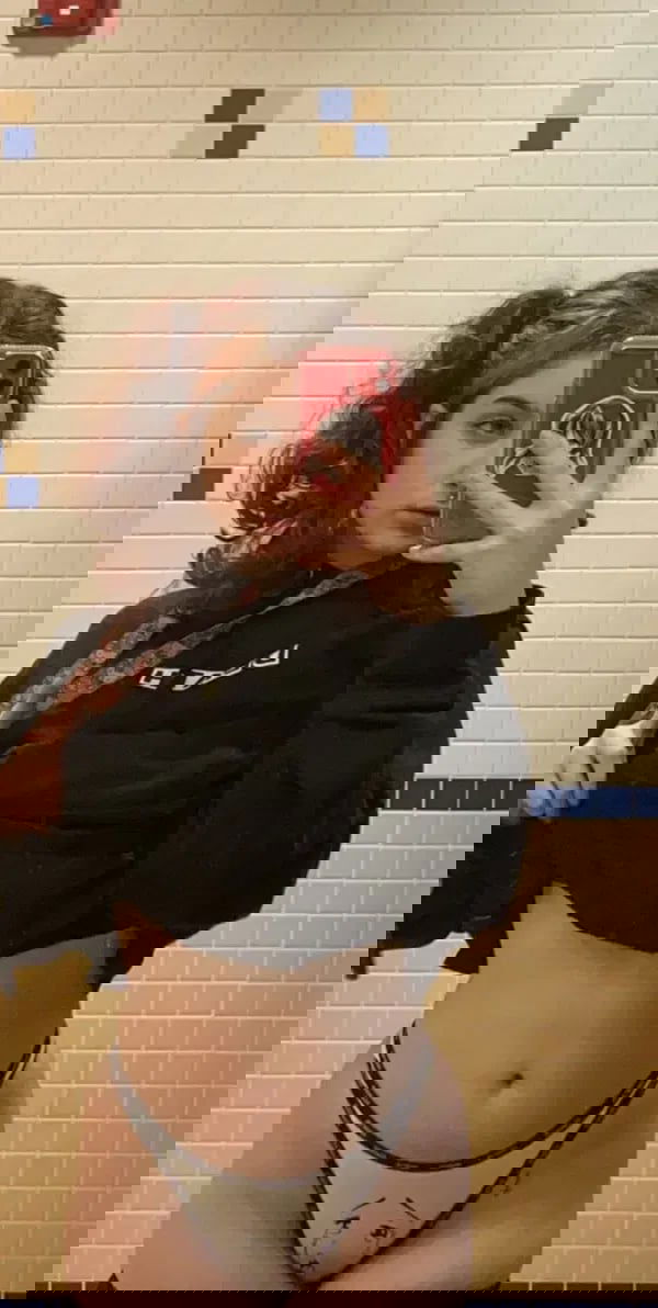 wagaxay140, 21 years old from Austria