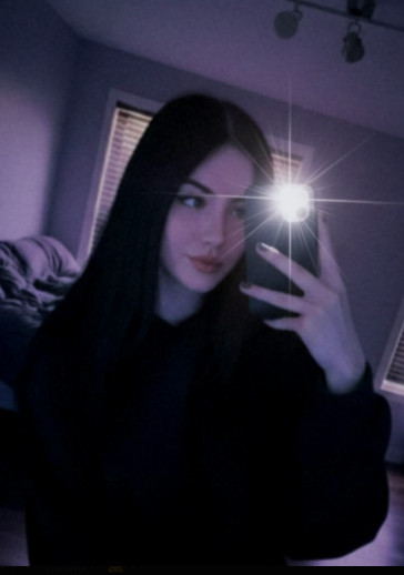 losina, 18 years old from Finland