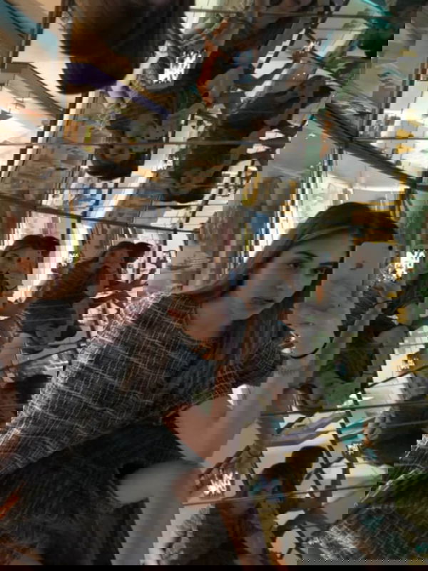 ninis40067, 20 years old from United States