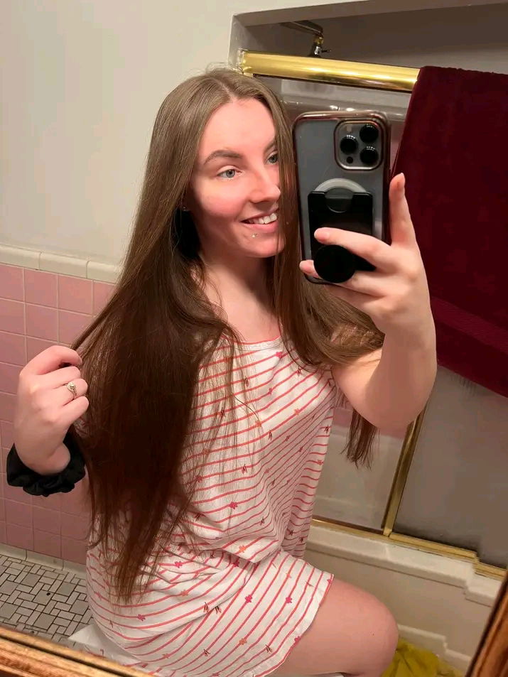 pabawe3975's Cover Photo