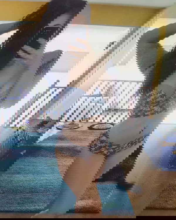 jhtuydk, 24 years old from United Kingdom