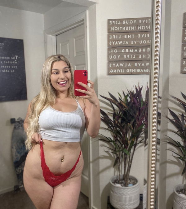 melisha_467rp, 22 years old from United States