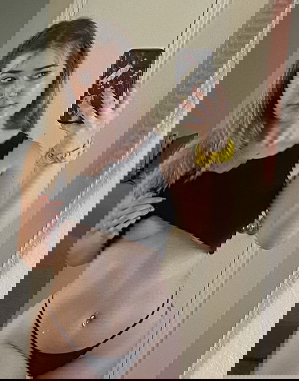 emmagomez645, 22 years old from United States