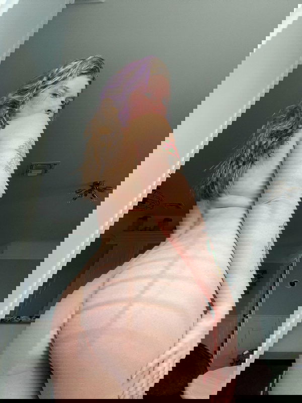 fajaka2325, 19 years old from Canada