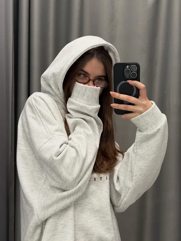 freaky_28, 21 years old from United Kingdom