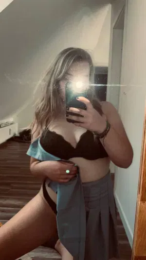 dibela4394, 23 years old from Austria