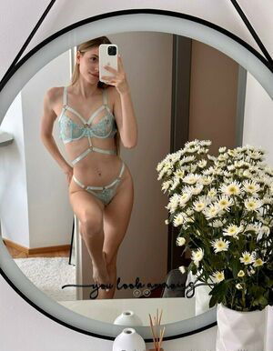 xexod31618, 23 years old from United Kingdom