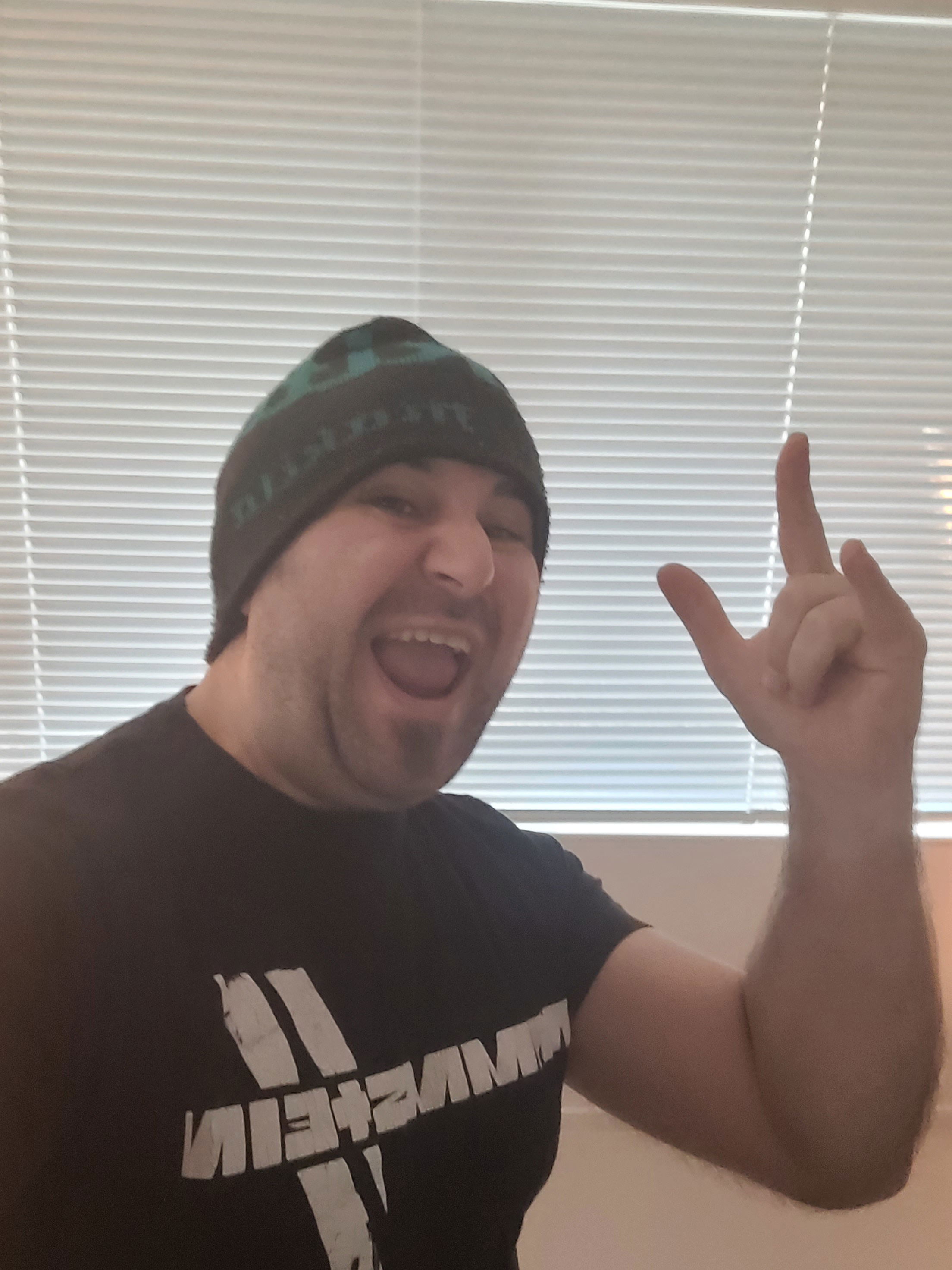 paashaas123456789's Cover Photo