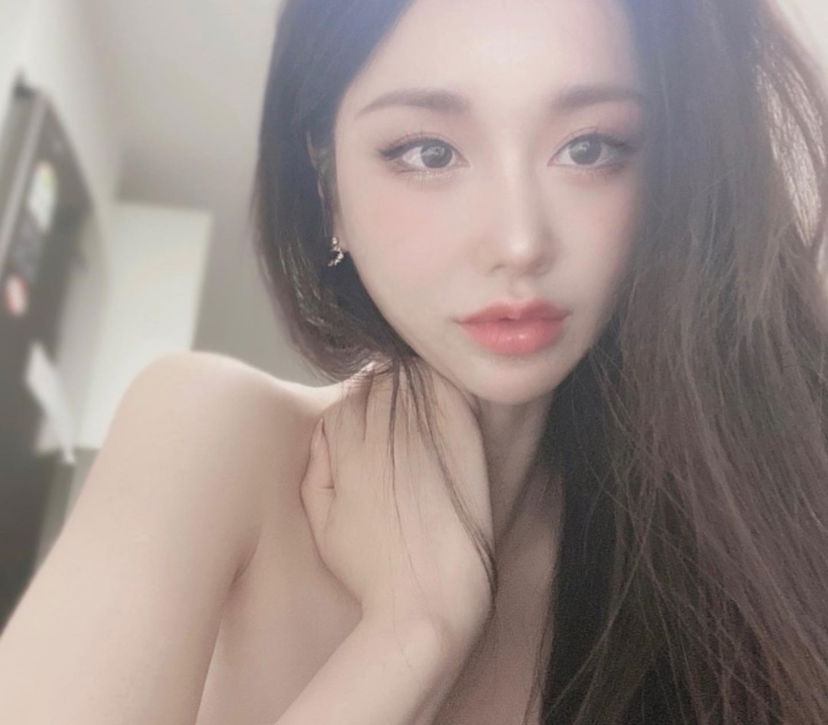 paulahefner11's Cover Photo