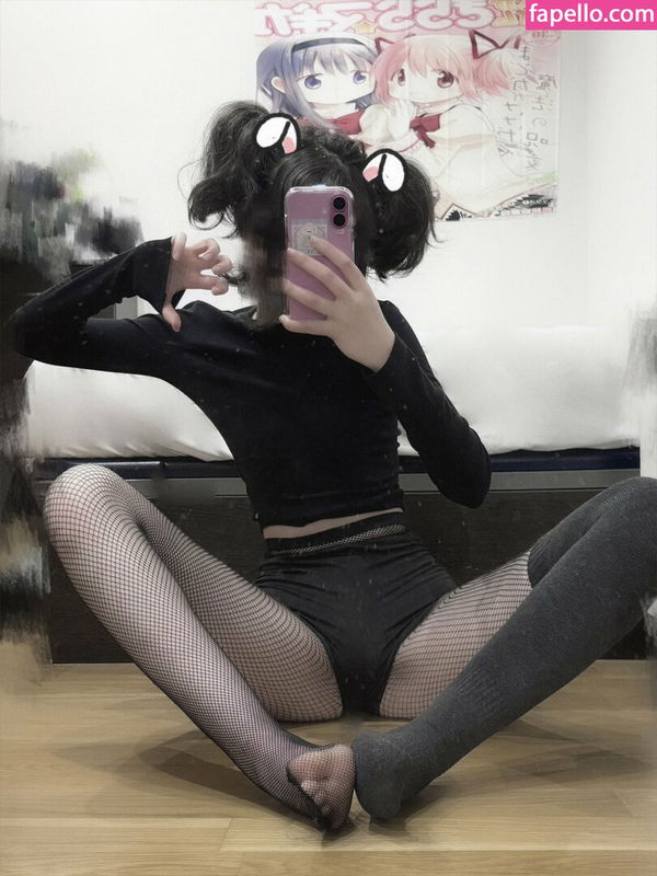 ponat59118, 21 years old from United Kingdom