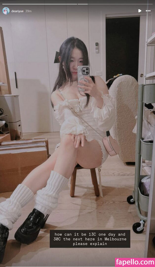 Noelle22xx, 22 years old from Italy