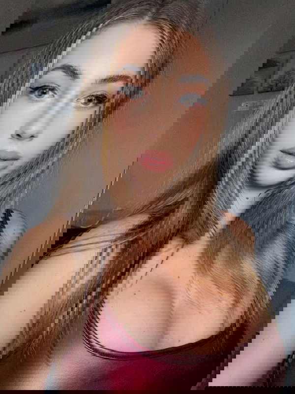 Sexydiva1066, 29 years old from Canada