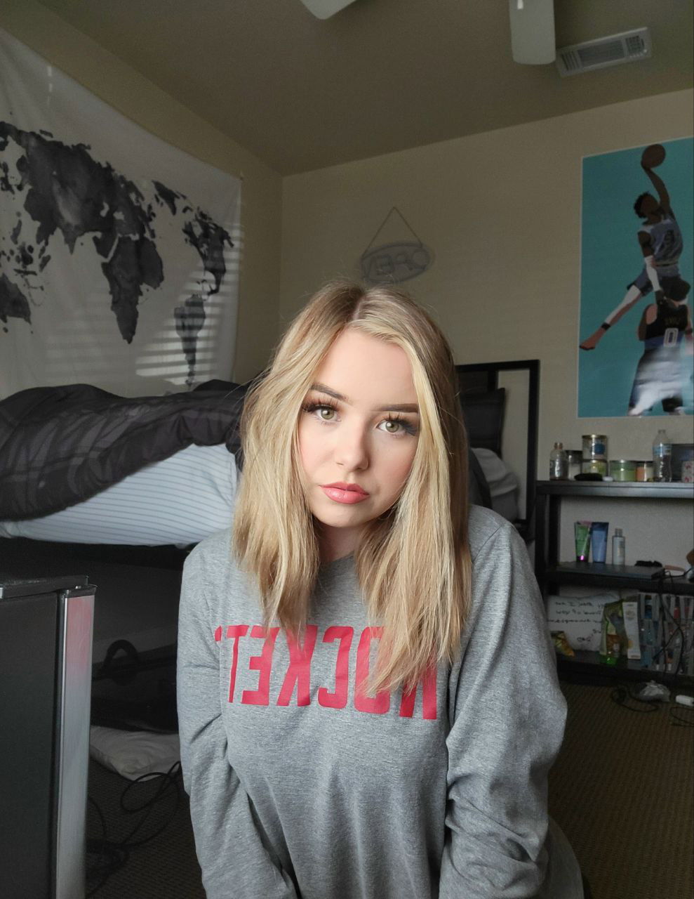 hejoliy913, 22 years old from United States