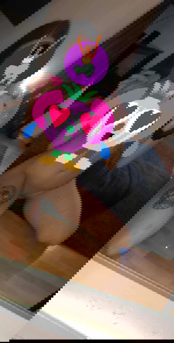 tinahornygirl939, 19 years old from United Kingdom