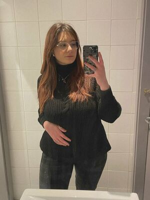 neyacac237, 23 years old from United Kingdom