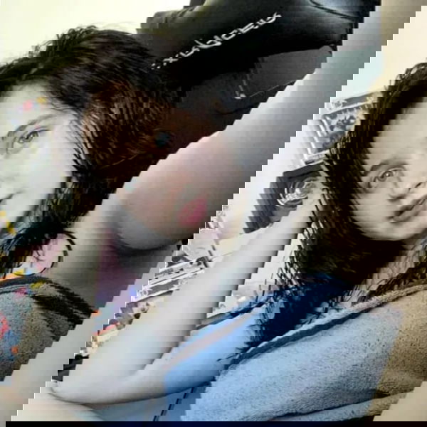 Mia03dd---, 20 years old from United States