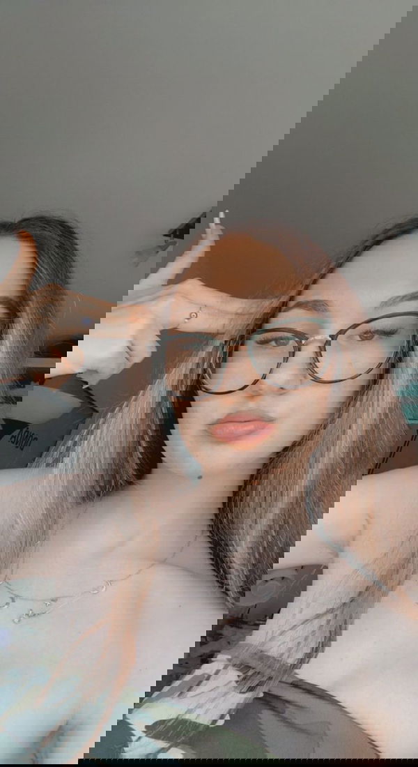 Kanet27, 21 years old from United Kingdom