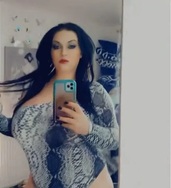 diroxib839, 22 years old from El Salvador