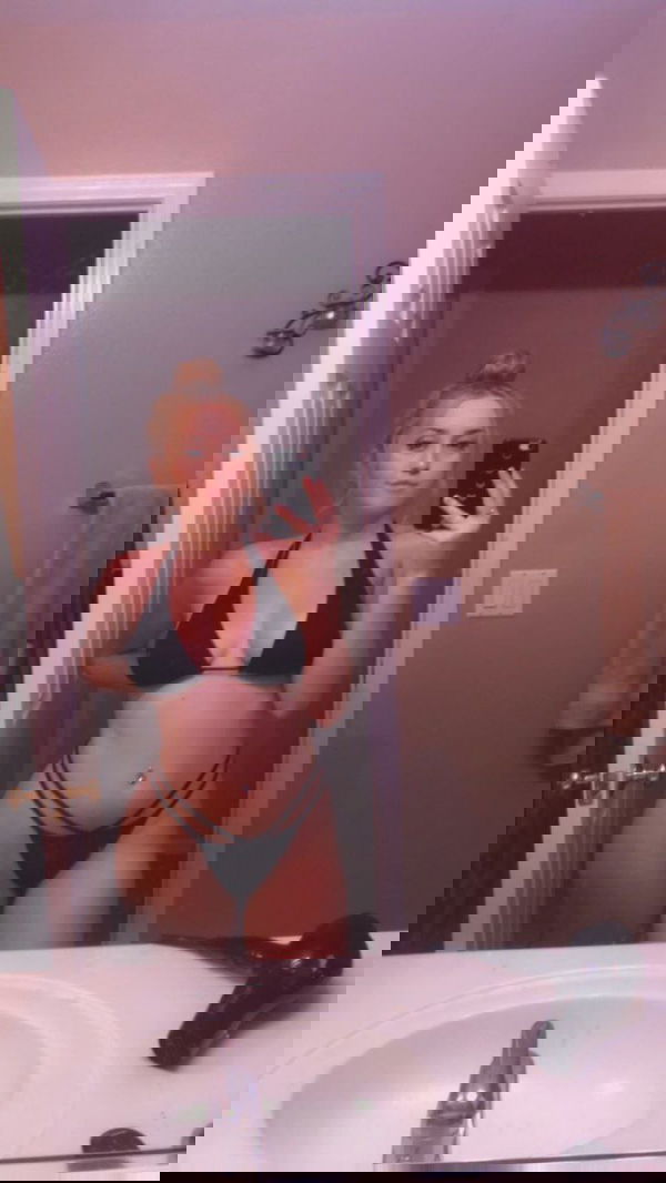 tindern094, 22 years old from United States