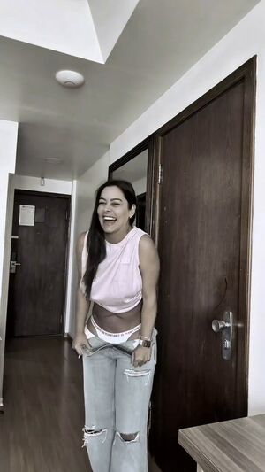 deweti9407, 22 years old from United Kingdom