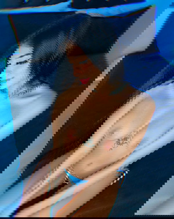 xacefewo, 22 years old from United States