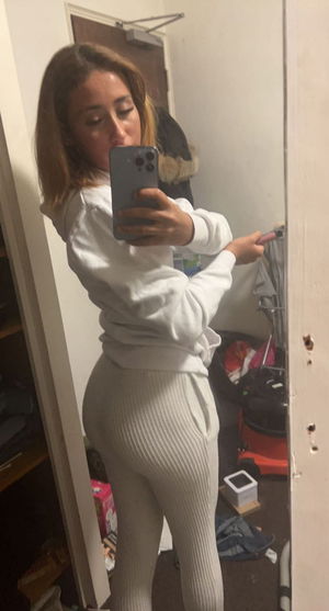 hefeli2398's Profile Photo