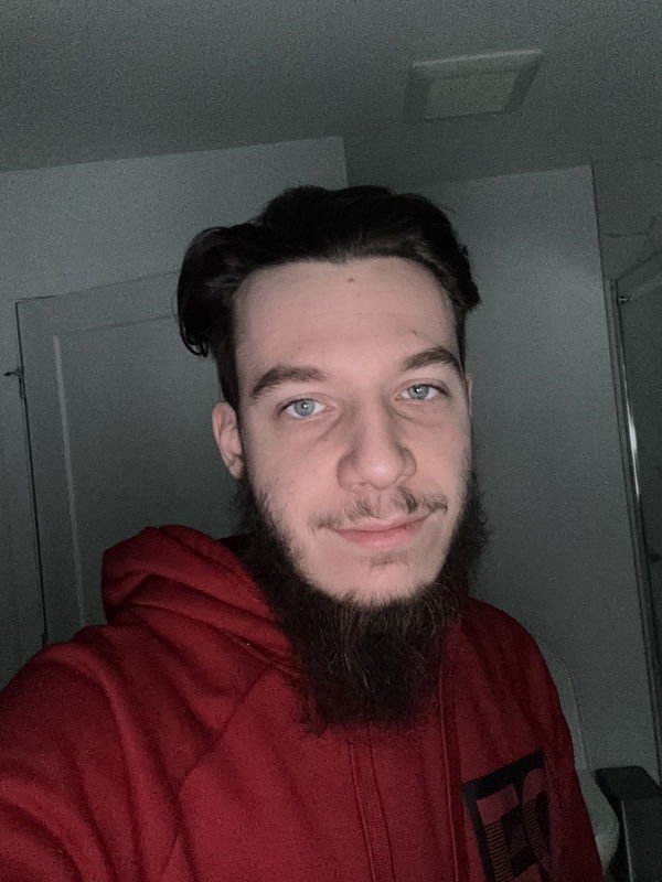 christotreps, 22 years old from Canada