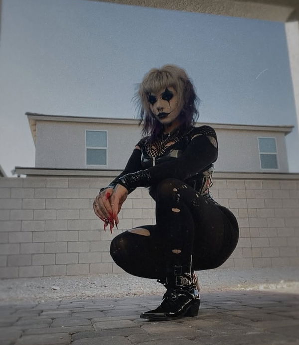 mistressharon321, 29 years old from United States