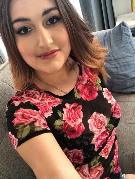 behocox249, 24 years old from Germany