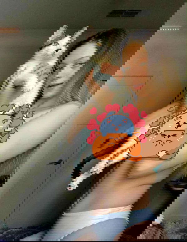 emilymadra657, 19 years old from United States