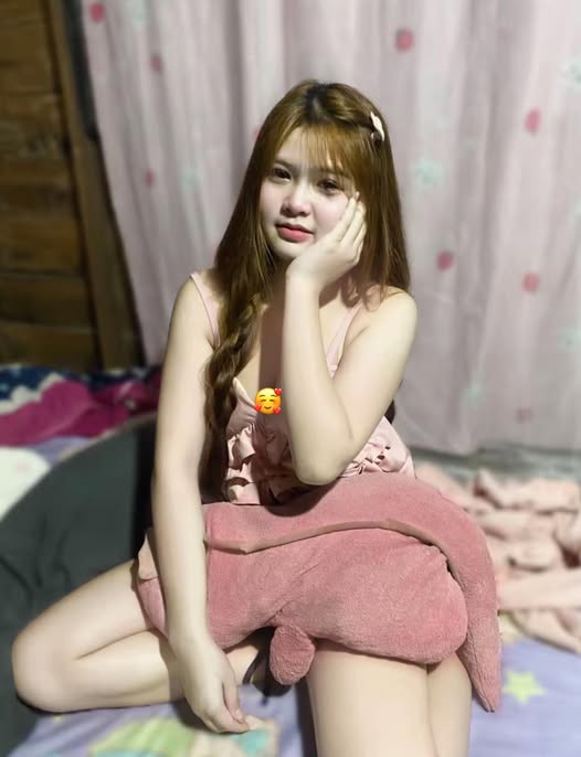 vakoni8367, 21 years old from United Arab Emirates