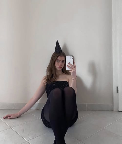 pawoxon286, 21 years old from United Kingdom