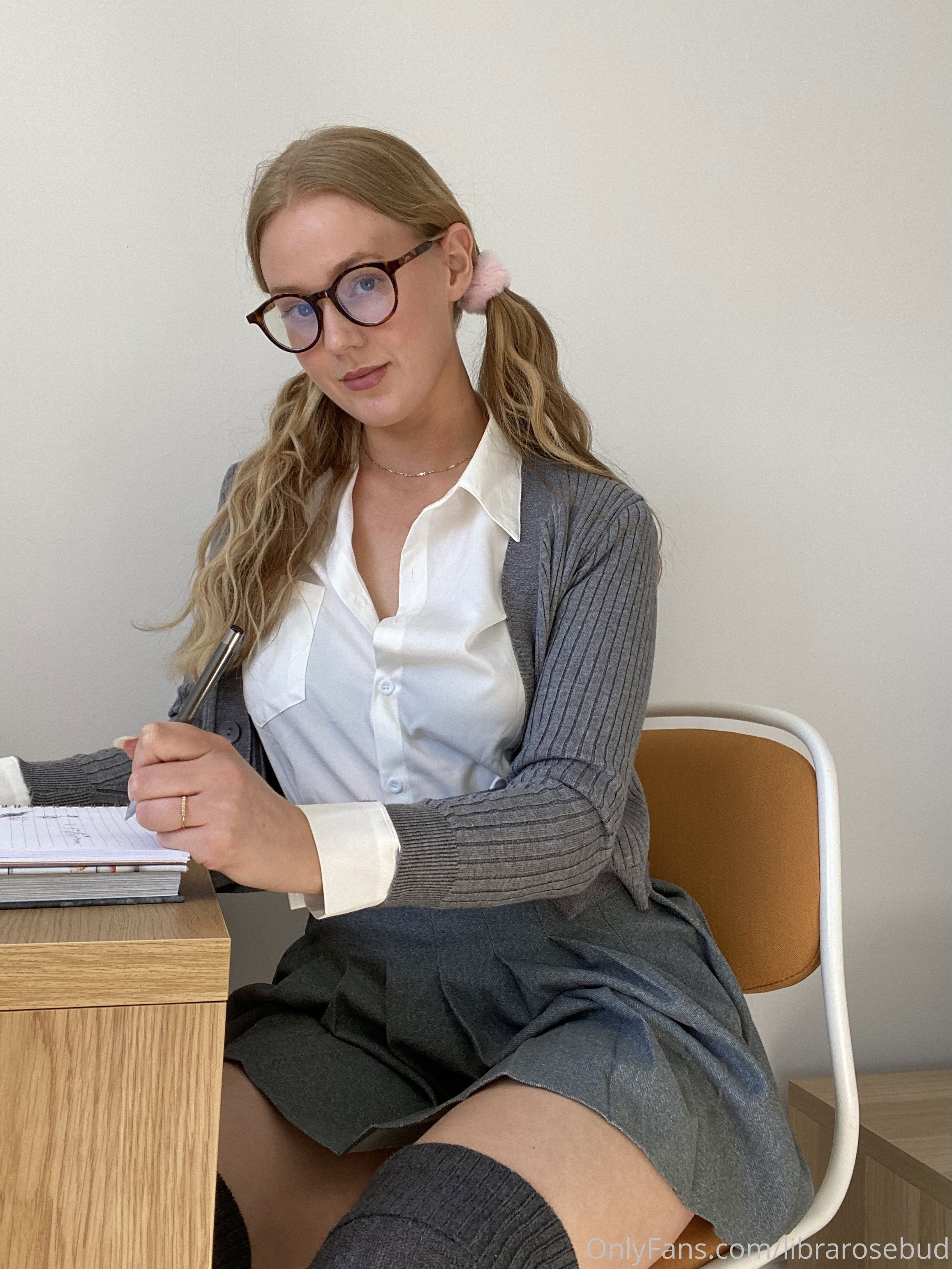 eliva854, 21 years old from United States