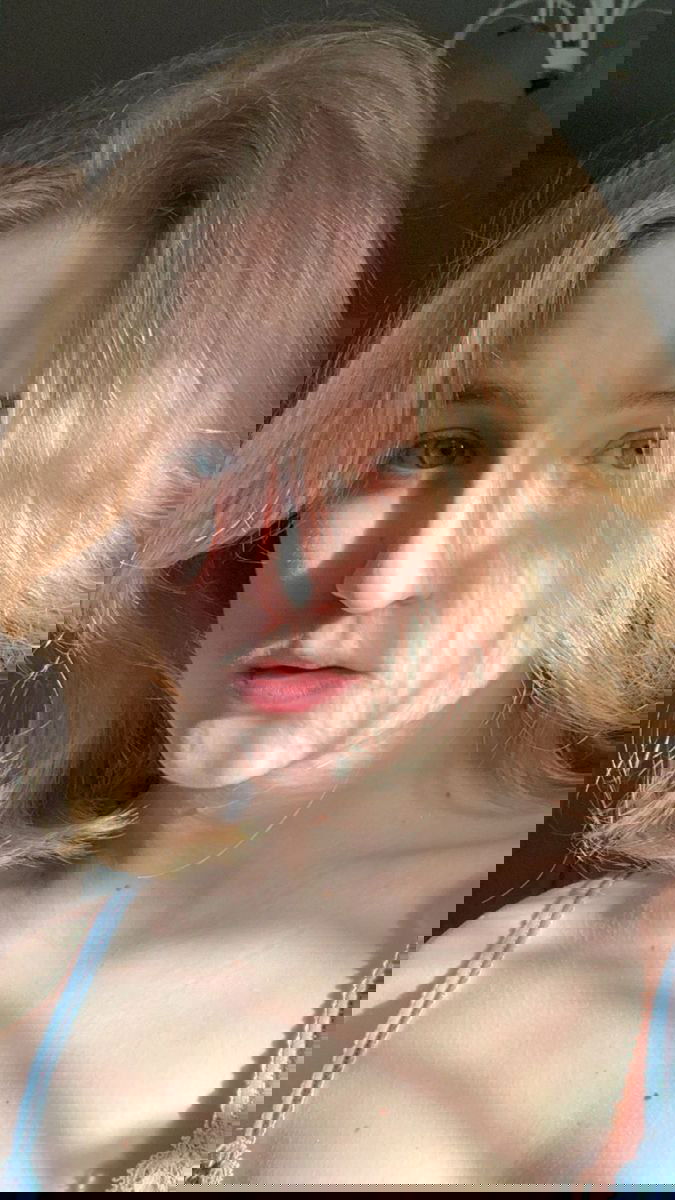 Cataleya2103's Cover Photo