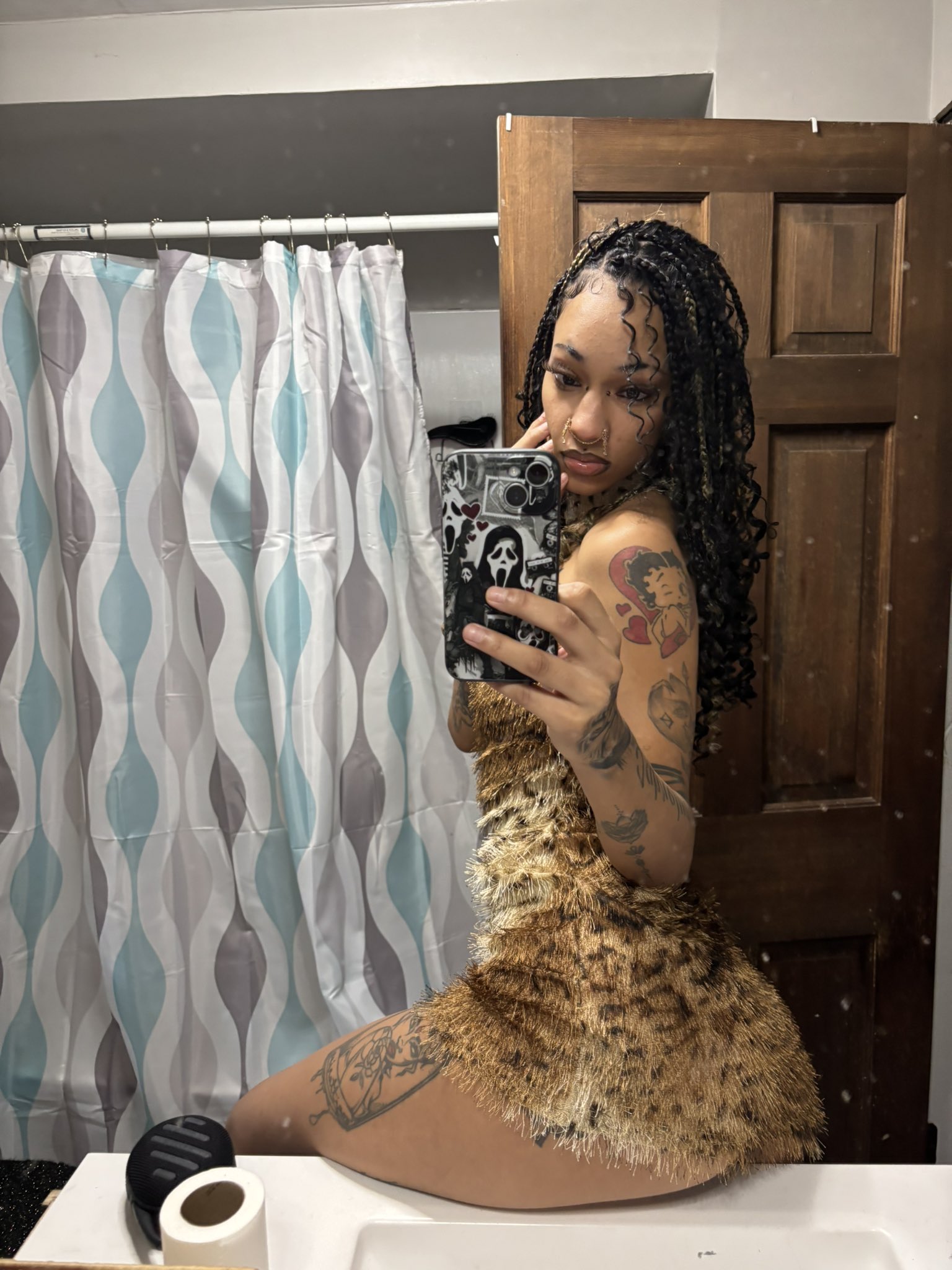 underwoodundervxfine76017's Cover Photo