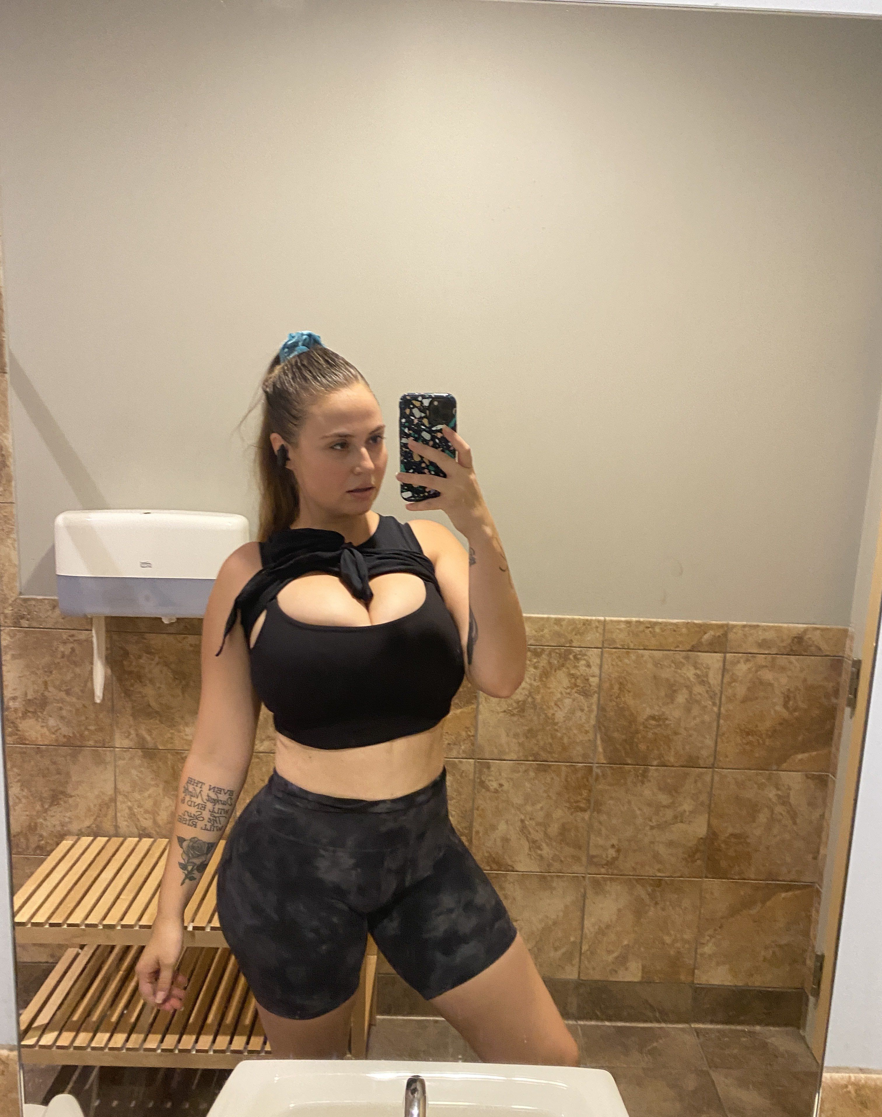 lisa_517, 23 years old from United States