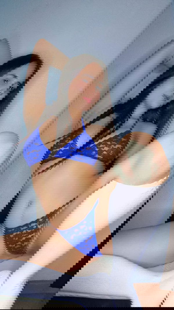 deqoguse, 35 years old from Australia