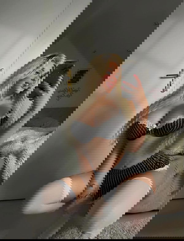 hobonow453, 22 years old from United States