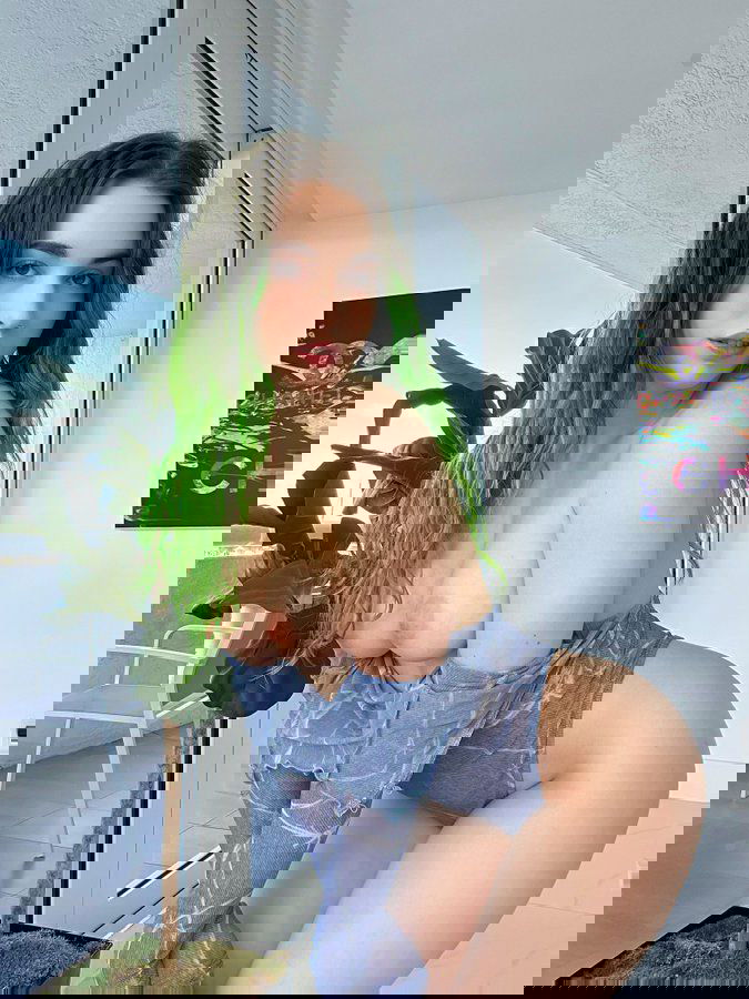 yumyka's Cover Photo