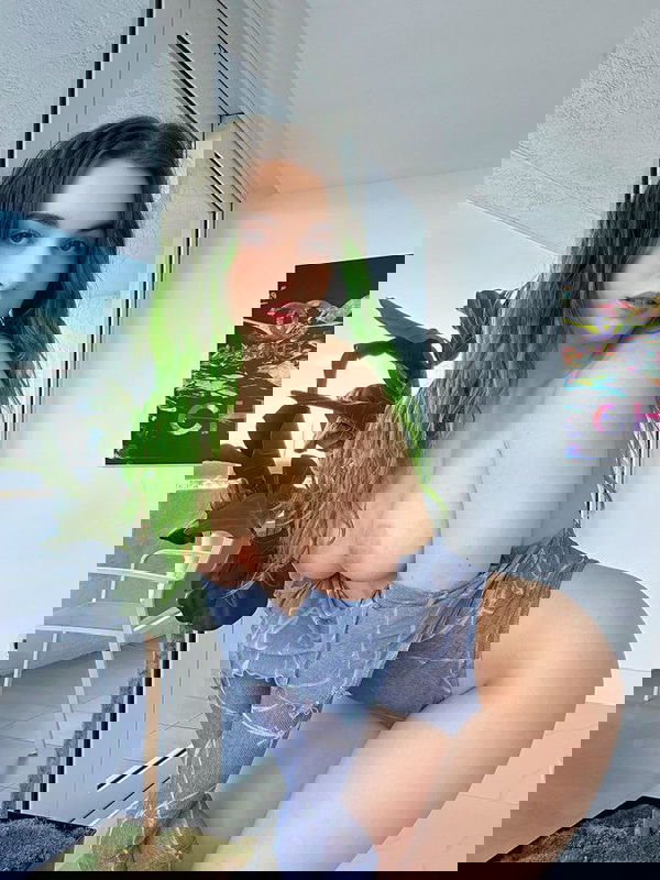 yumyka, 20 years old from United Kingdom