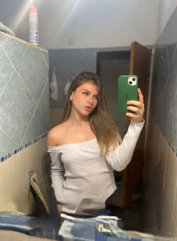 kalenik, 23 years old from United Kingdom