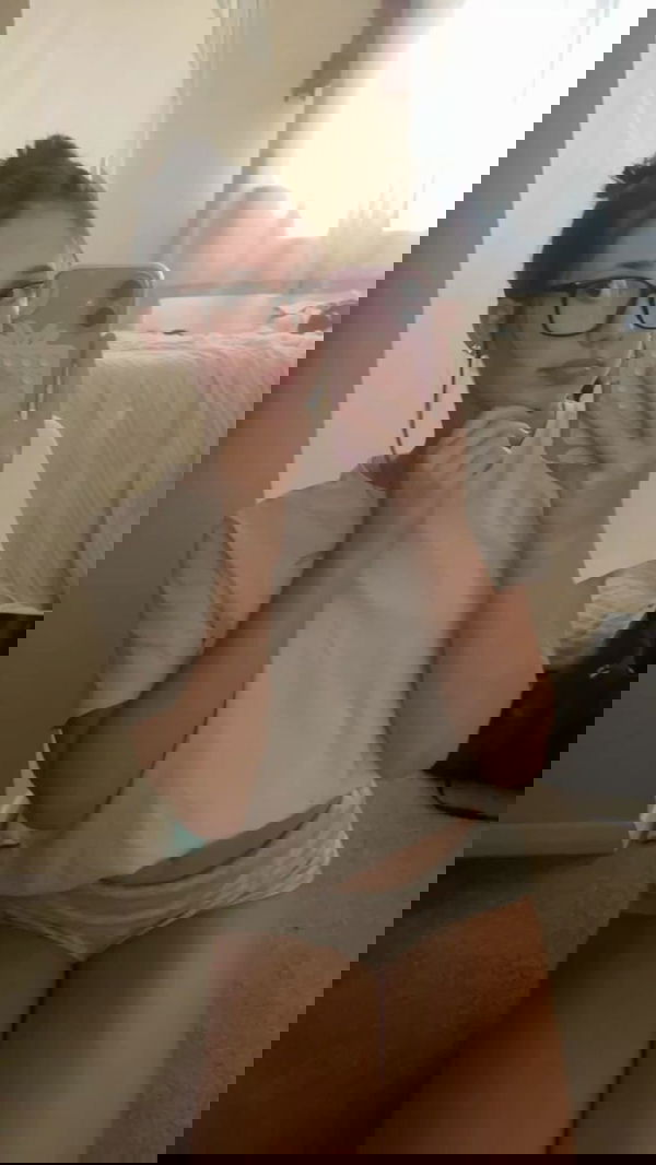 yorosi2534, 22 years old from United States