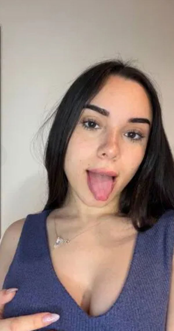 bibayix, 22 years old from France